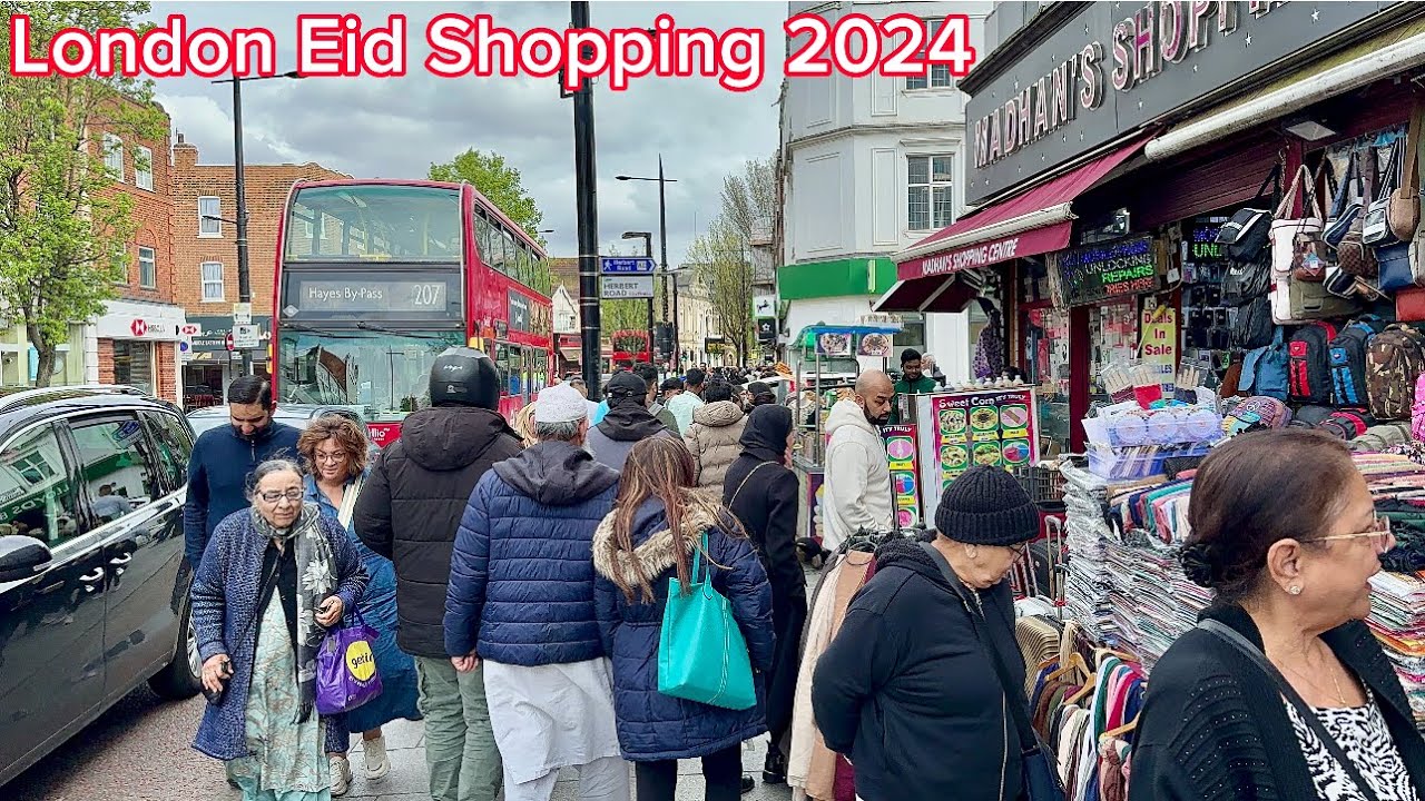Southall London Walking Tour | Ramadan and Eid Shopping | Multicultural Walk [4K HDR]