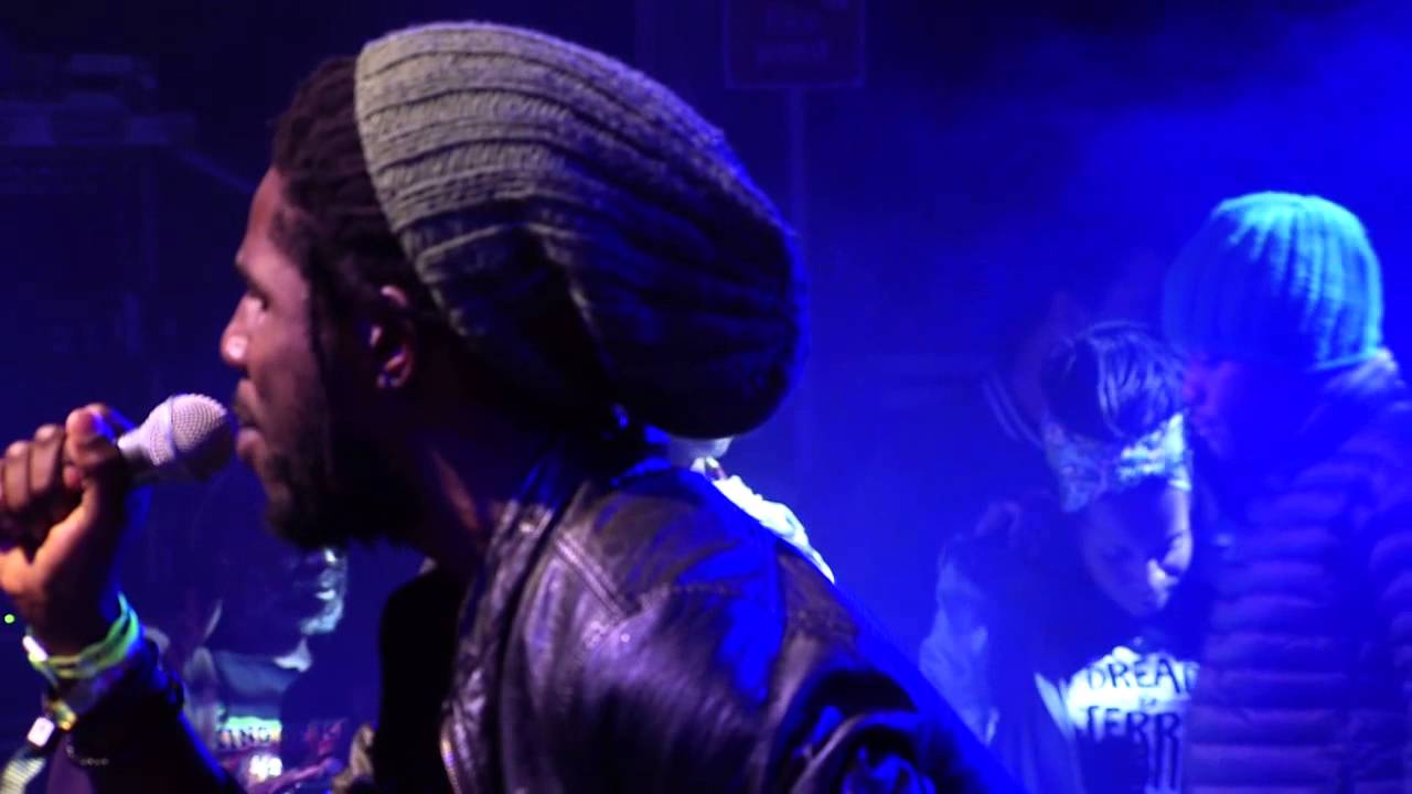 Chronixx & Zinc Fence Redemption - Smile Jamaica (Live at BoomTown Fair 2014)