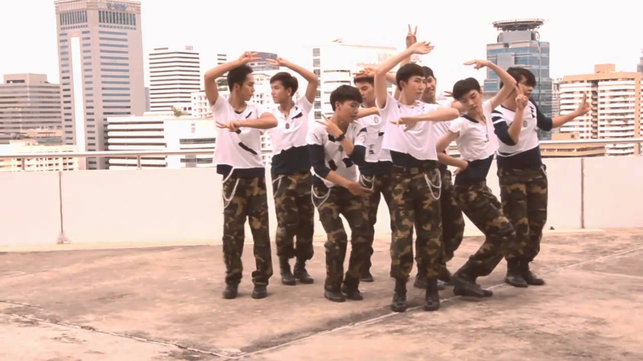 BB ADDICT cover SNSD - Catch Me If You Can [Thailand]
