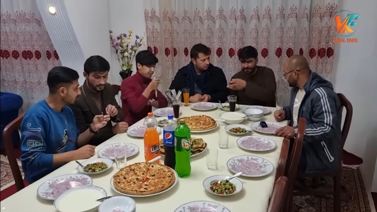امشب تمام تیم‌ مهمان ارشاد شدیم 😇