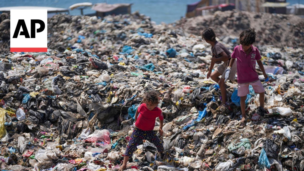 Displaced families in Gaza face growing health risks from exposure to sewage and garbage