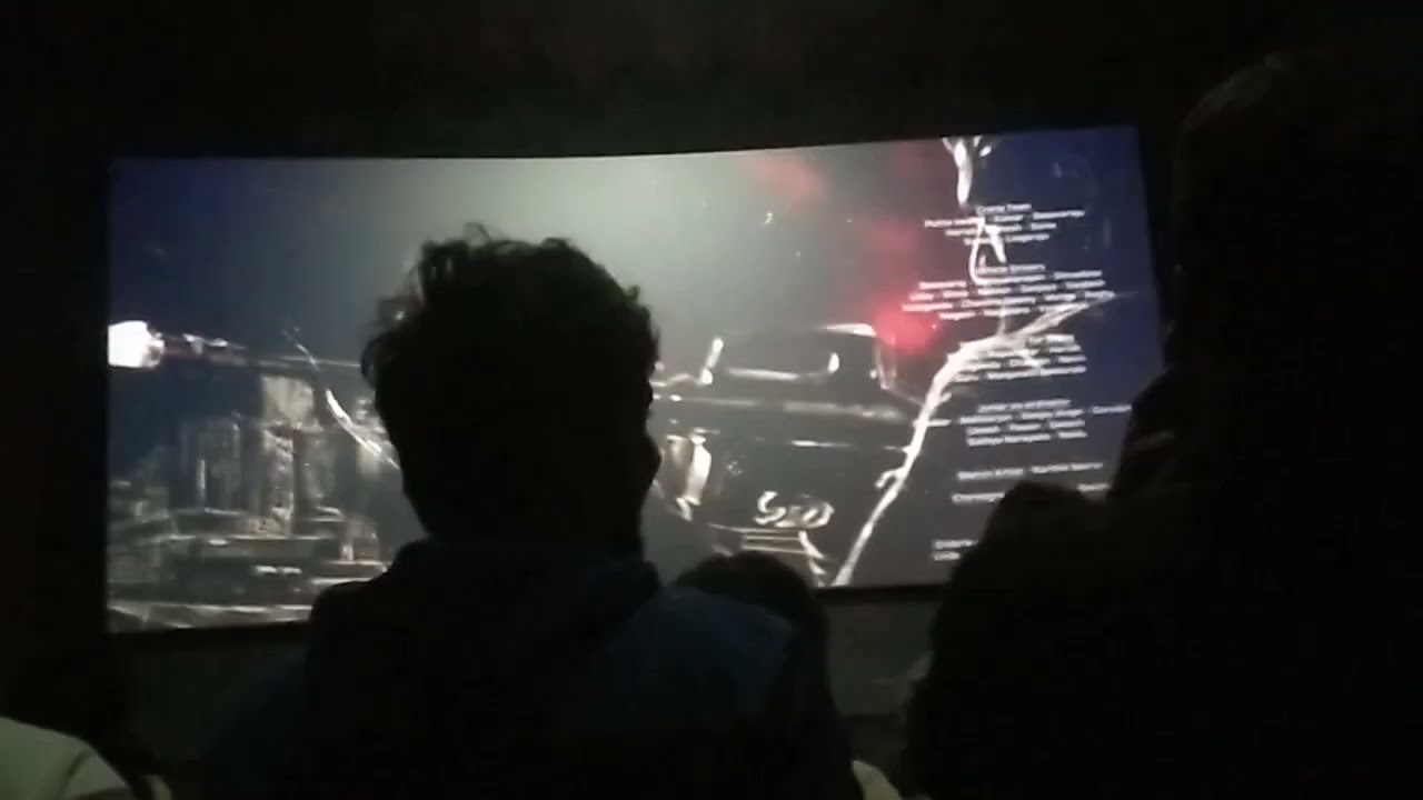 KGF CHAPTER 2 POST CREDIT SCENE FANS REACTION FDFS.