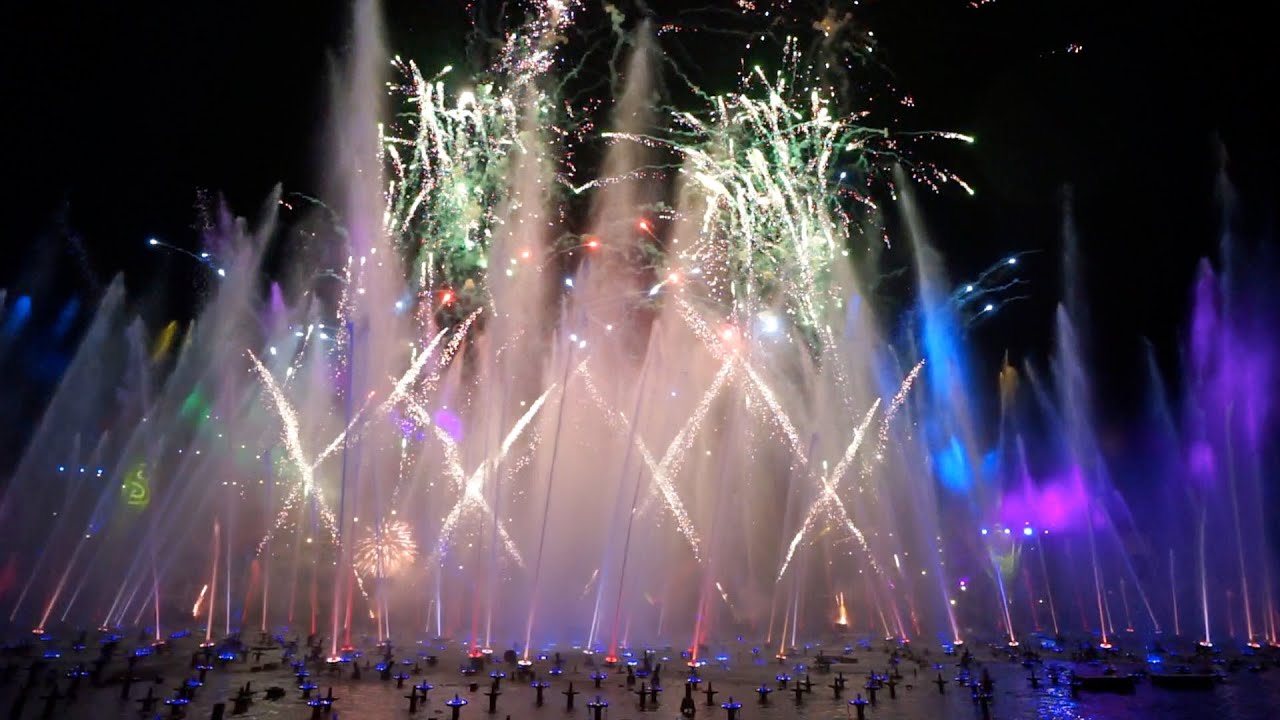 2025-2026 World of Color New Year's Eve Countdown at Disney California Adventure - Disneyland Resort