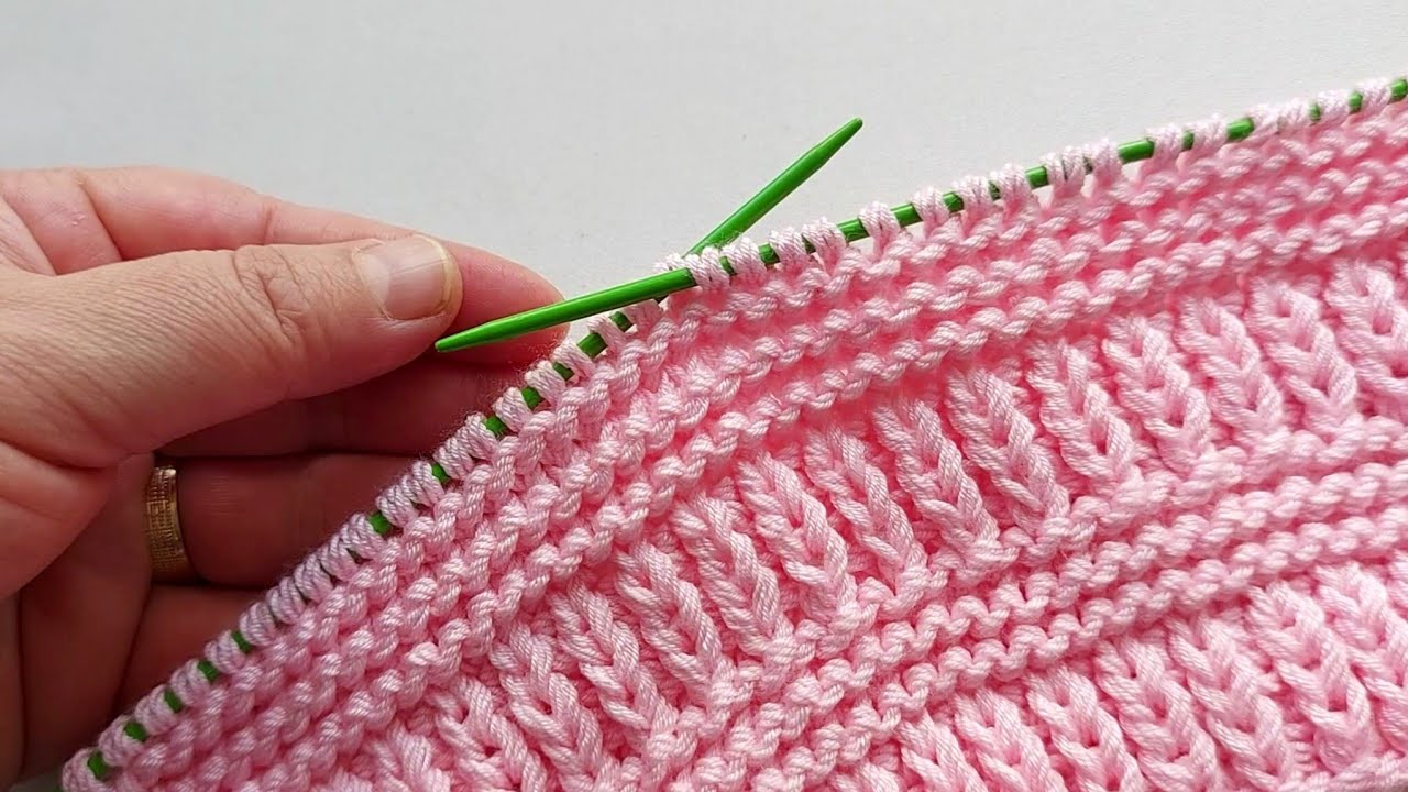 Easy And Beautiful  🩷 knitting pattern