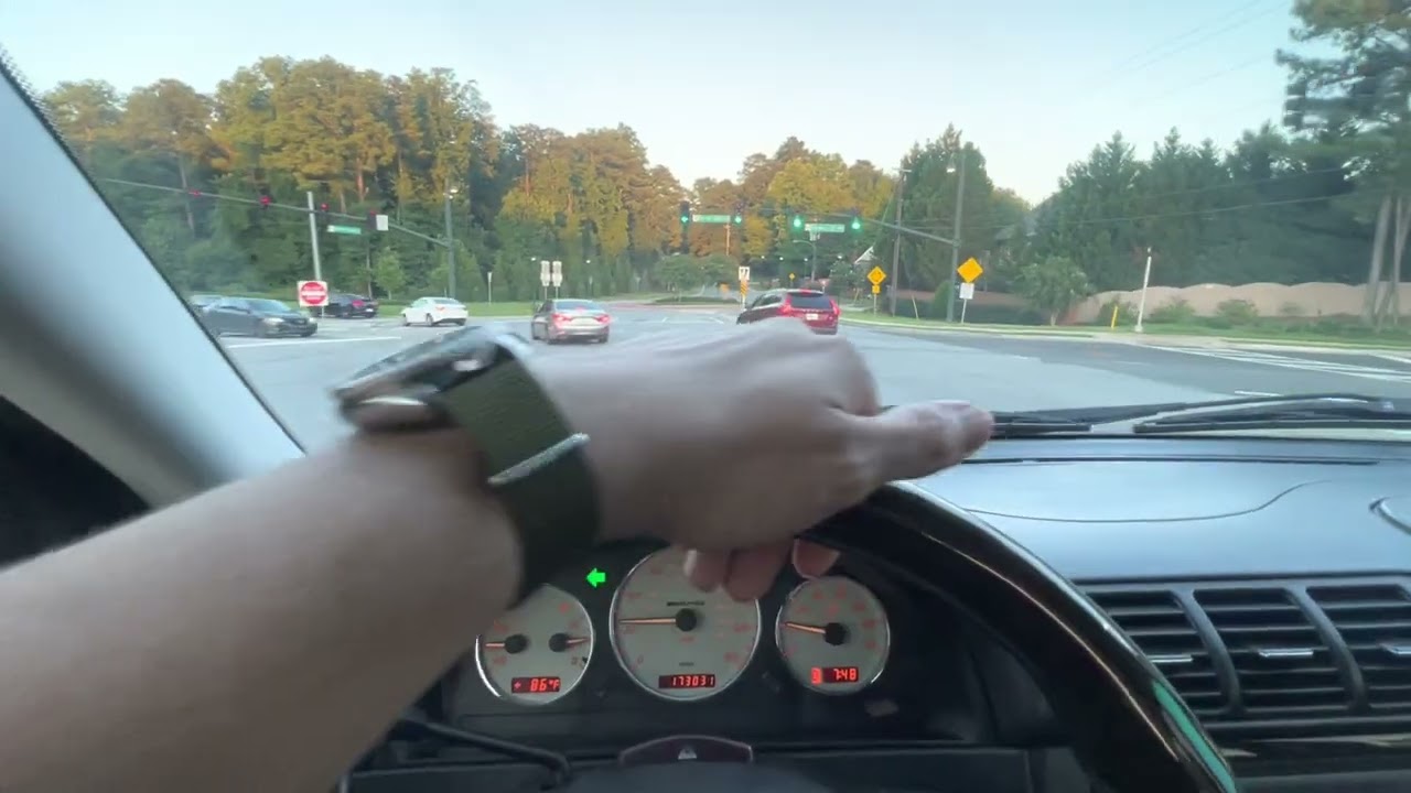 2001 Mercedes-Benz ML55 AMG Driving Video