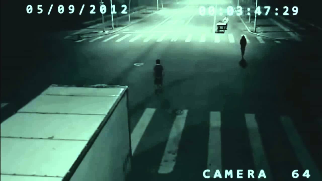 ANGEL SUPERHUMAN Teleportation caught on CCTV in China
