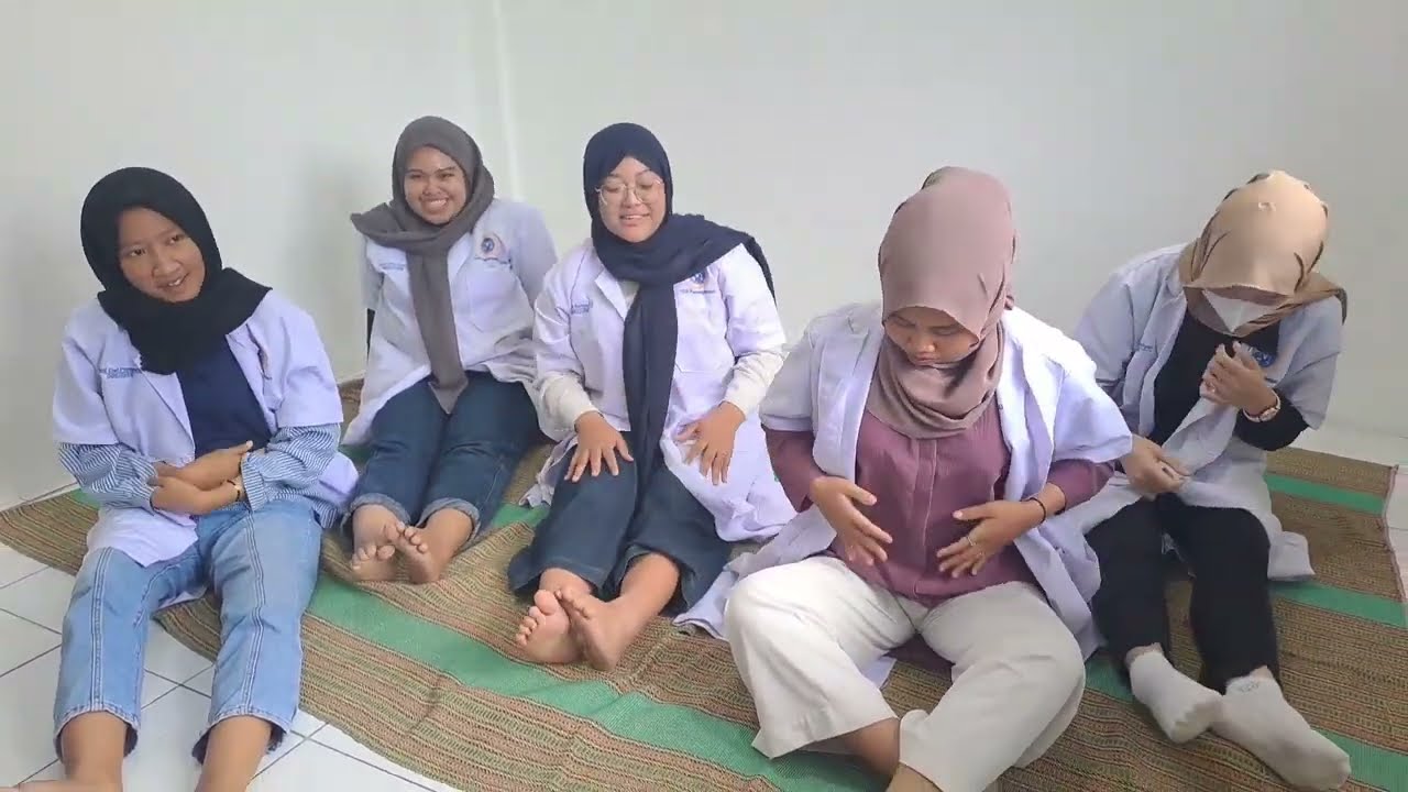Praktikum Kep. Maternitas: Senam Ibu Hamil dan Senam Nifas