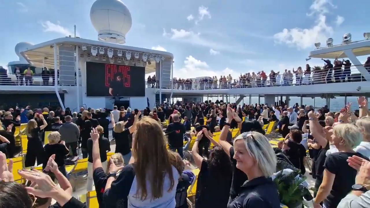 Forced to Mode Pre-Party auf Mein Schiff1