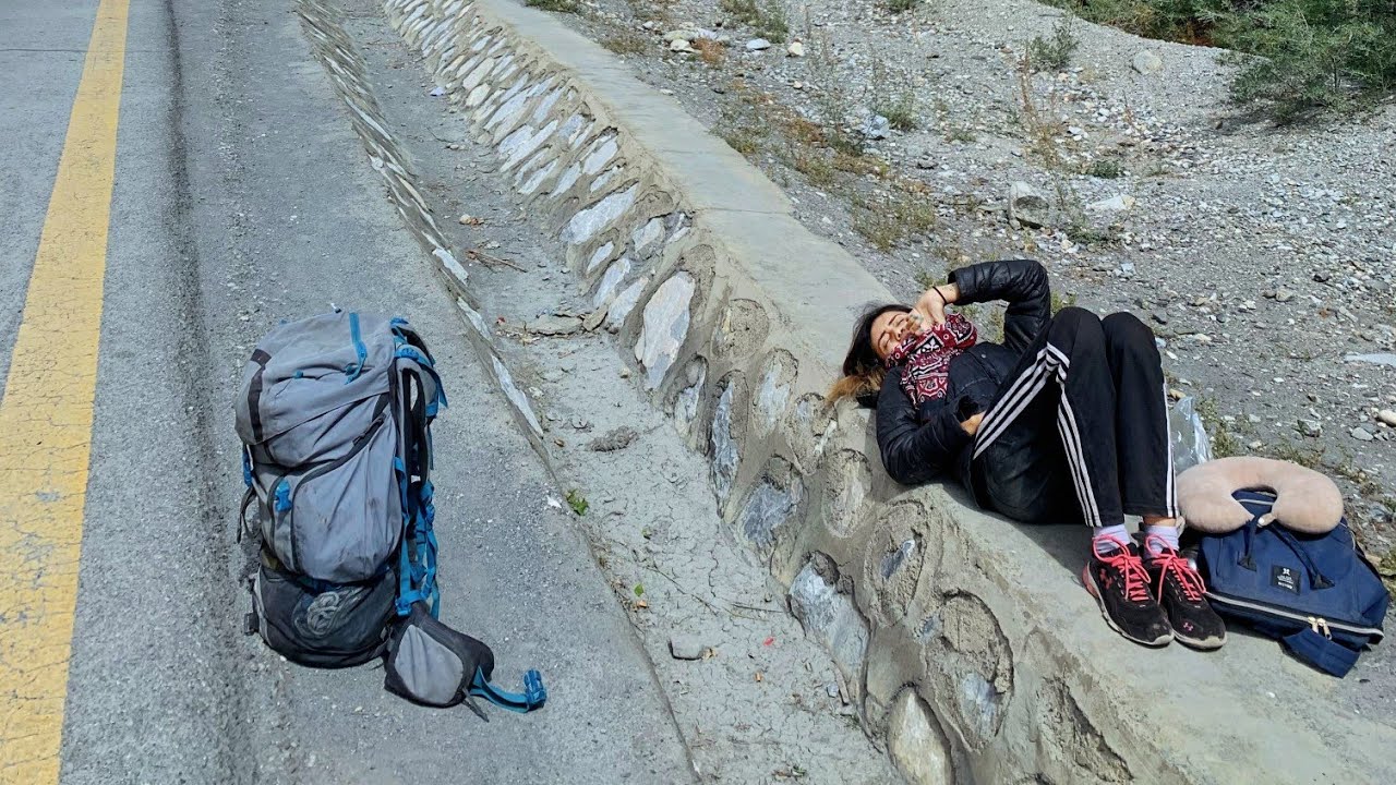 🇹🇷  Solo Hitchhiking from Aydincik to Mersin Turkey I Hitchhiking in Turkey I Episode 3