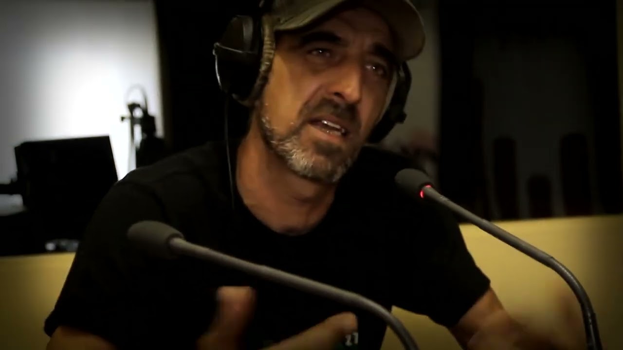 BARRAKO 27 C  M´CIRILO   UM LAMENTO  Videoclp Oficial