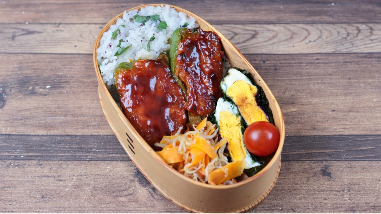 【10分弁当】ピーマンの肉詰め弁当〜包丁もまな板もいらない！(545)