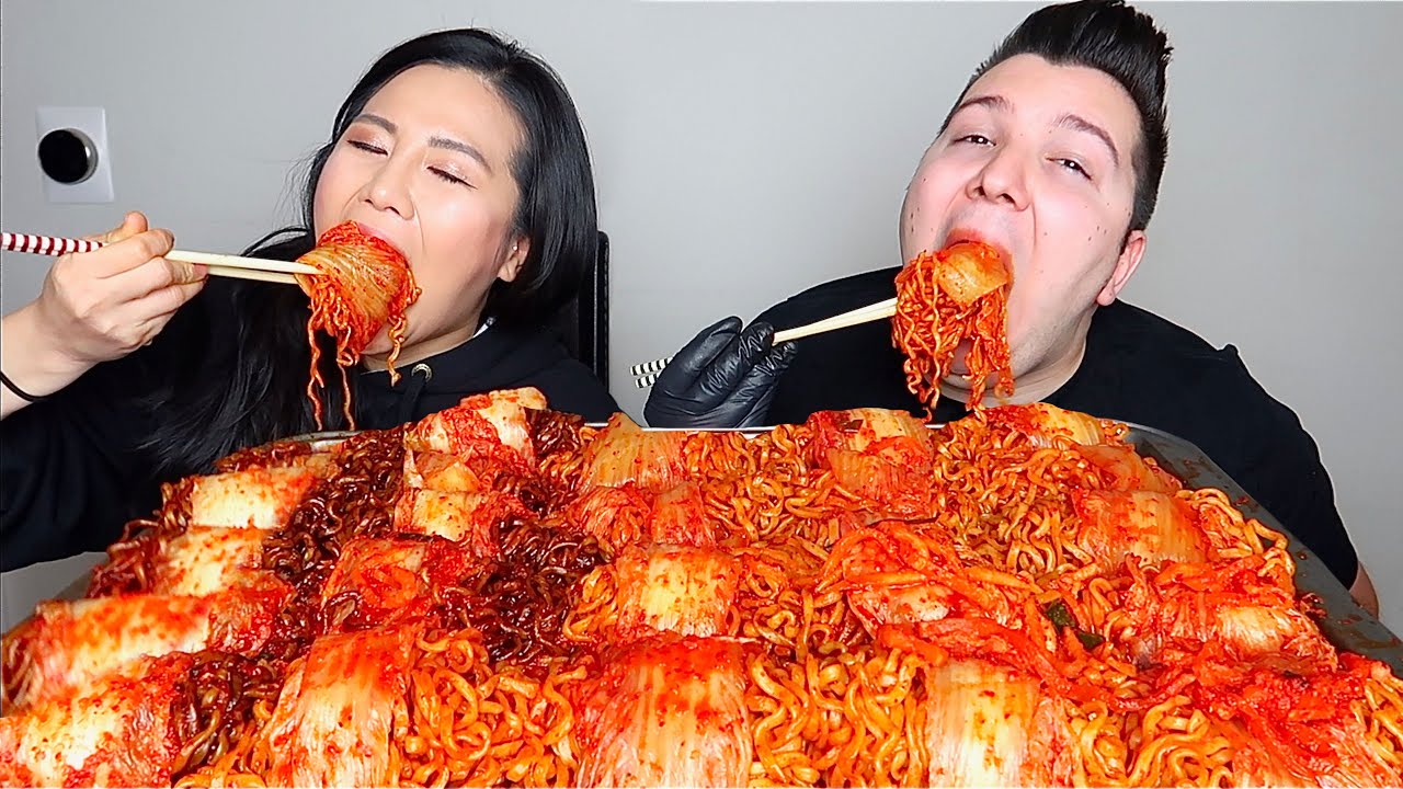 Kimchi Wrapped Nuclear Fire Noodles With Hyunee Eats • MUKBANG