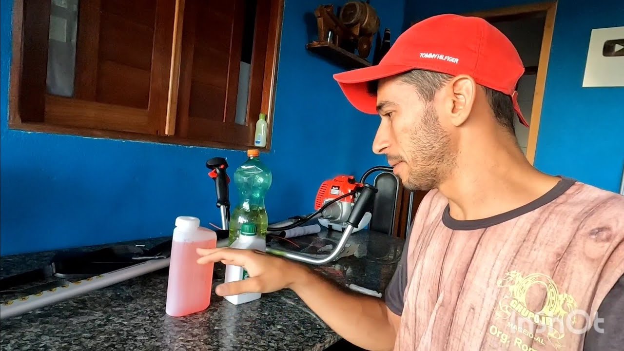 FAZENDO A MISTURA CORRETA COM ÓLEO 2 TEMPOS + TIRANDO DUVIDAS SOBRE A ROÇADEIRA