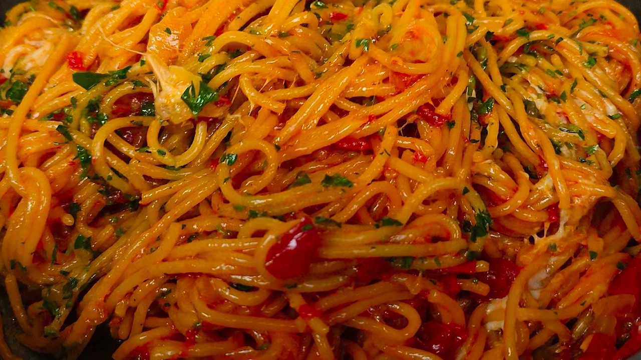One-Pot Mozzarella Pasta | Easy & Cheesy Tomato Garlic Pasta Recipe