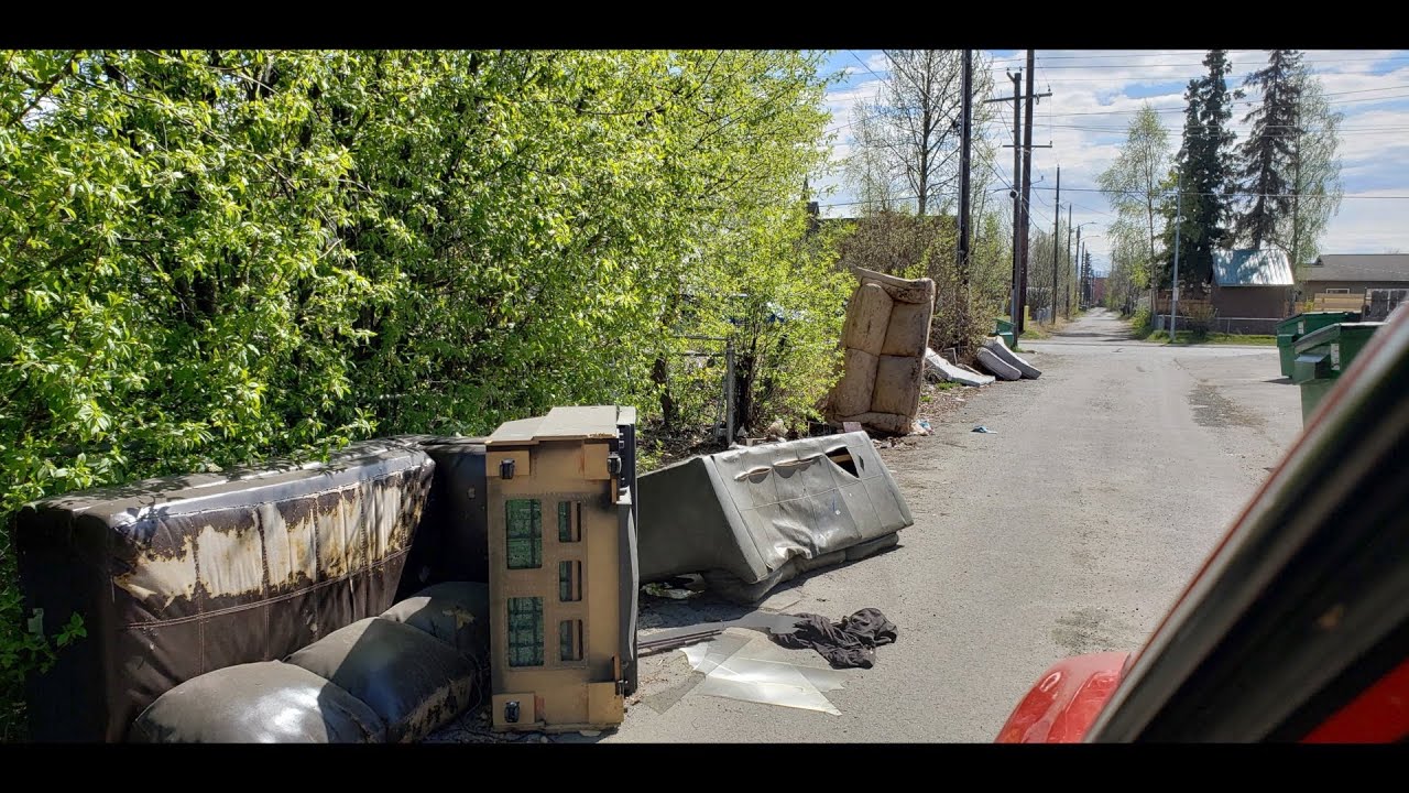 The trashed alleyways of Mountain View | Anchorage, Alaska