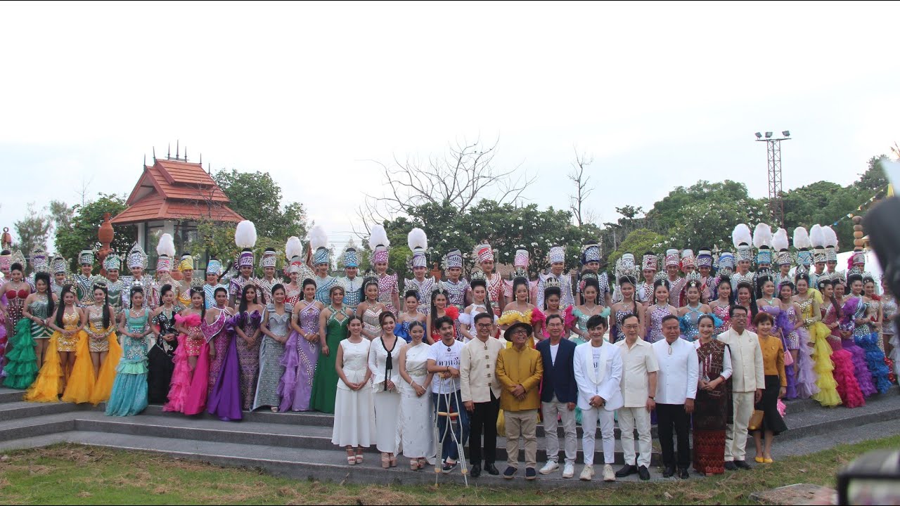 มข.-วงหมอลำชื่อดังทั่วอีสานกว่า 40 วง ร่วมพิธีไหว้อ้อยอ ครู  คายอ้อหมอลำ ประจำปี 2568 สุดยิ่งใหญ่