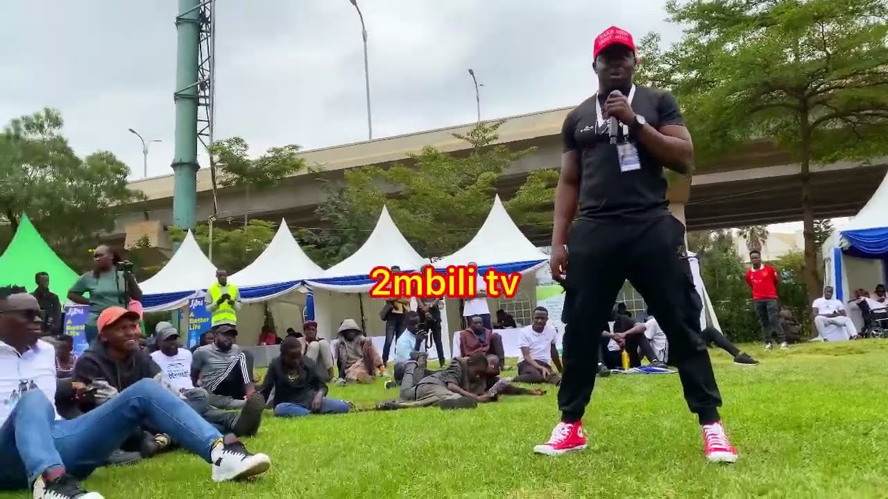 Oga Obinna’s brother  Lesly  Romantic Body Building Exercises