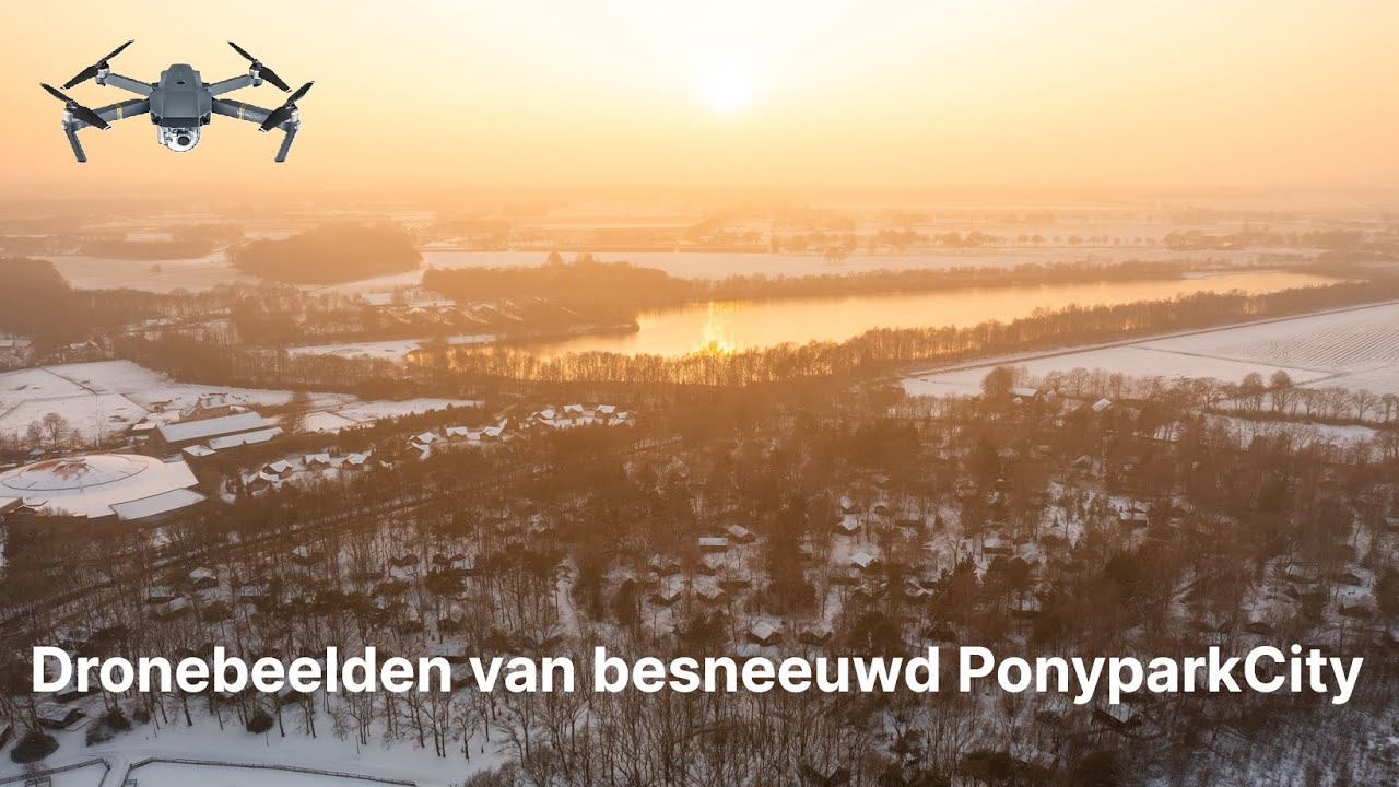 Dronebeelden van Ponyparkcity in de sneeuw ♥ en de pony's in de Giant Stable