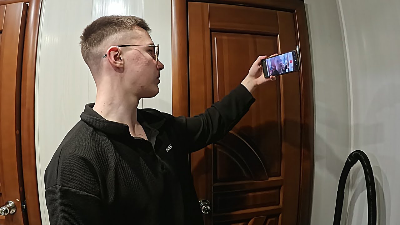 Я ненавижу камеру. Но я начал.