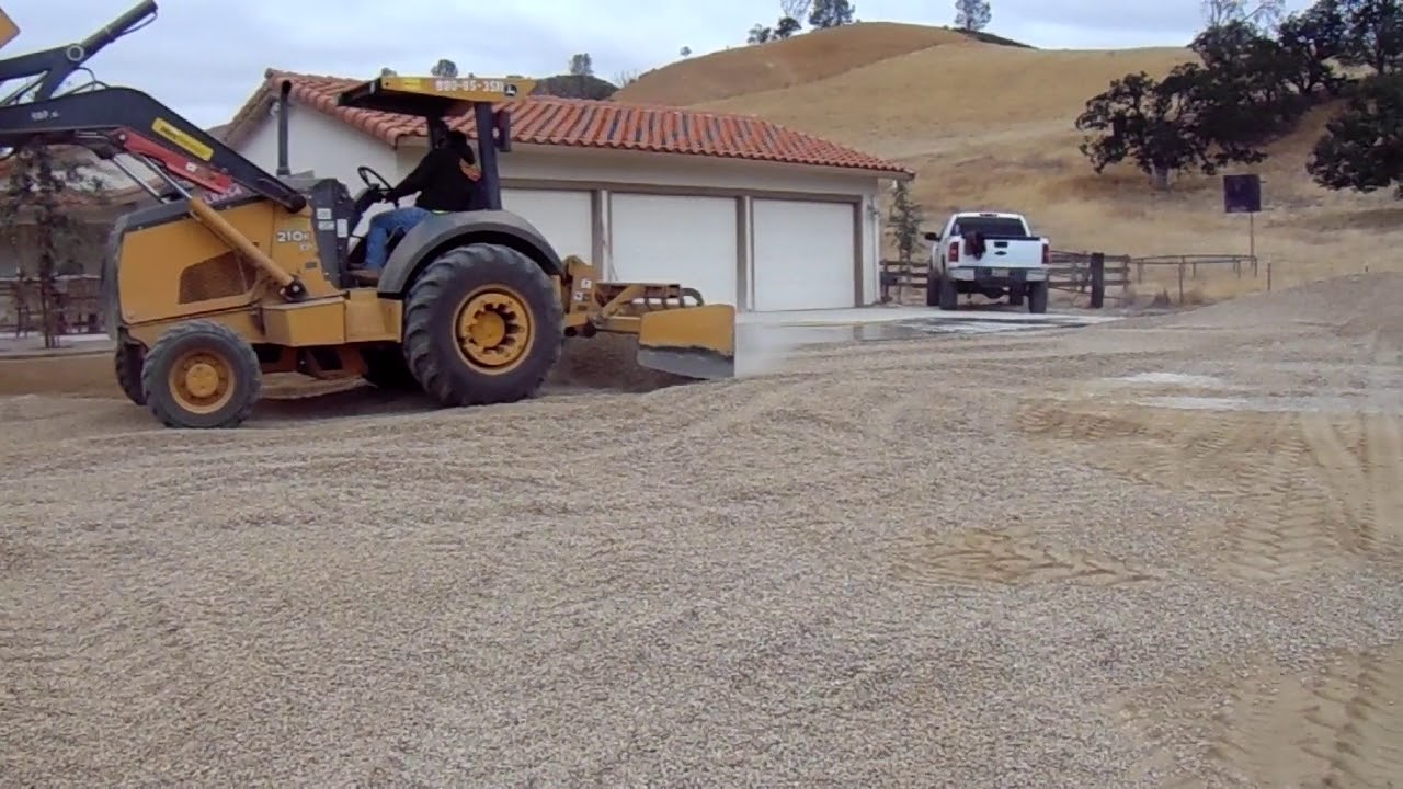 Gold Decomposed Granite and Gravel Driveway Installation