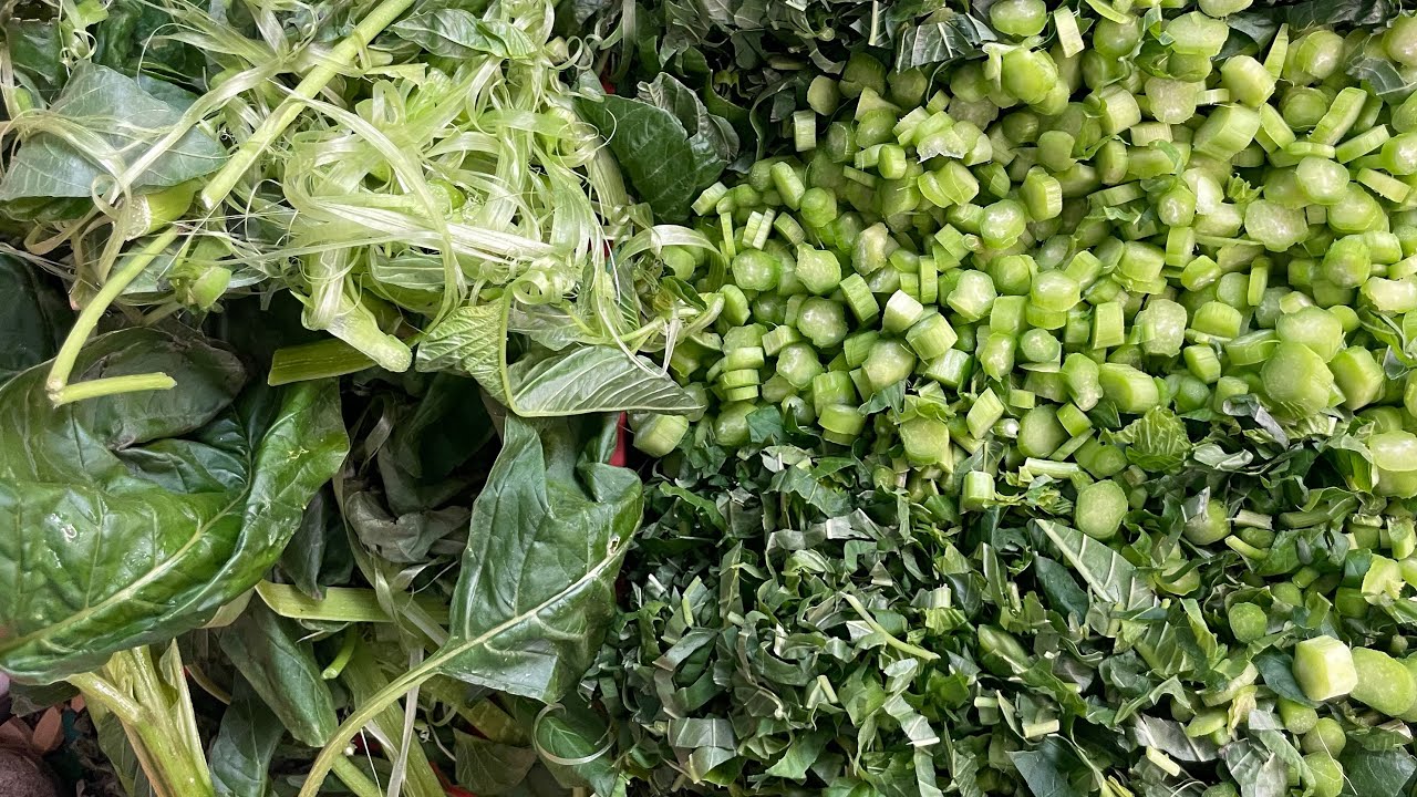 How To Peel Cleaned & Cut Callaloo | Healthy Greens | Callaloo Preparation | Jamaican Callaloo