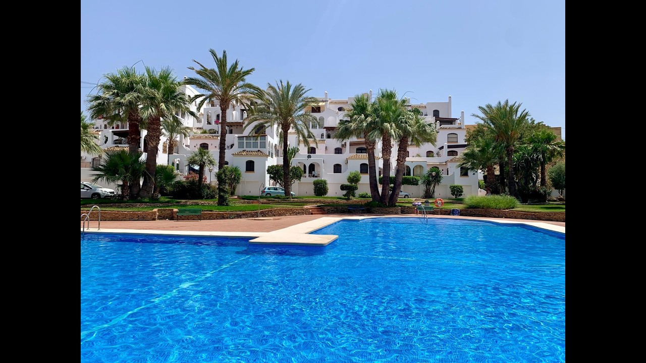 REF.1666 La Mata villa with beautiful Community
