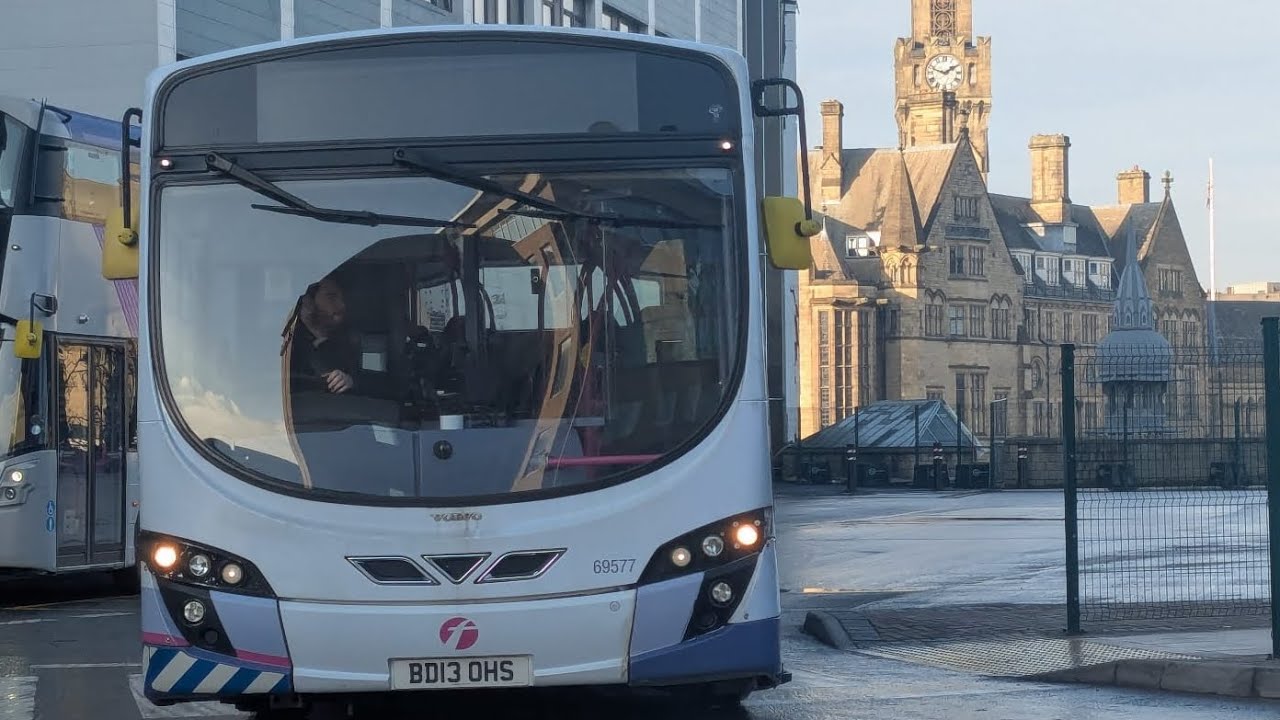 Route X11 | BD13 OHS | 69577 | Volvo B7RLE Wright Eclipse 2 | First Bradford