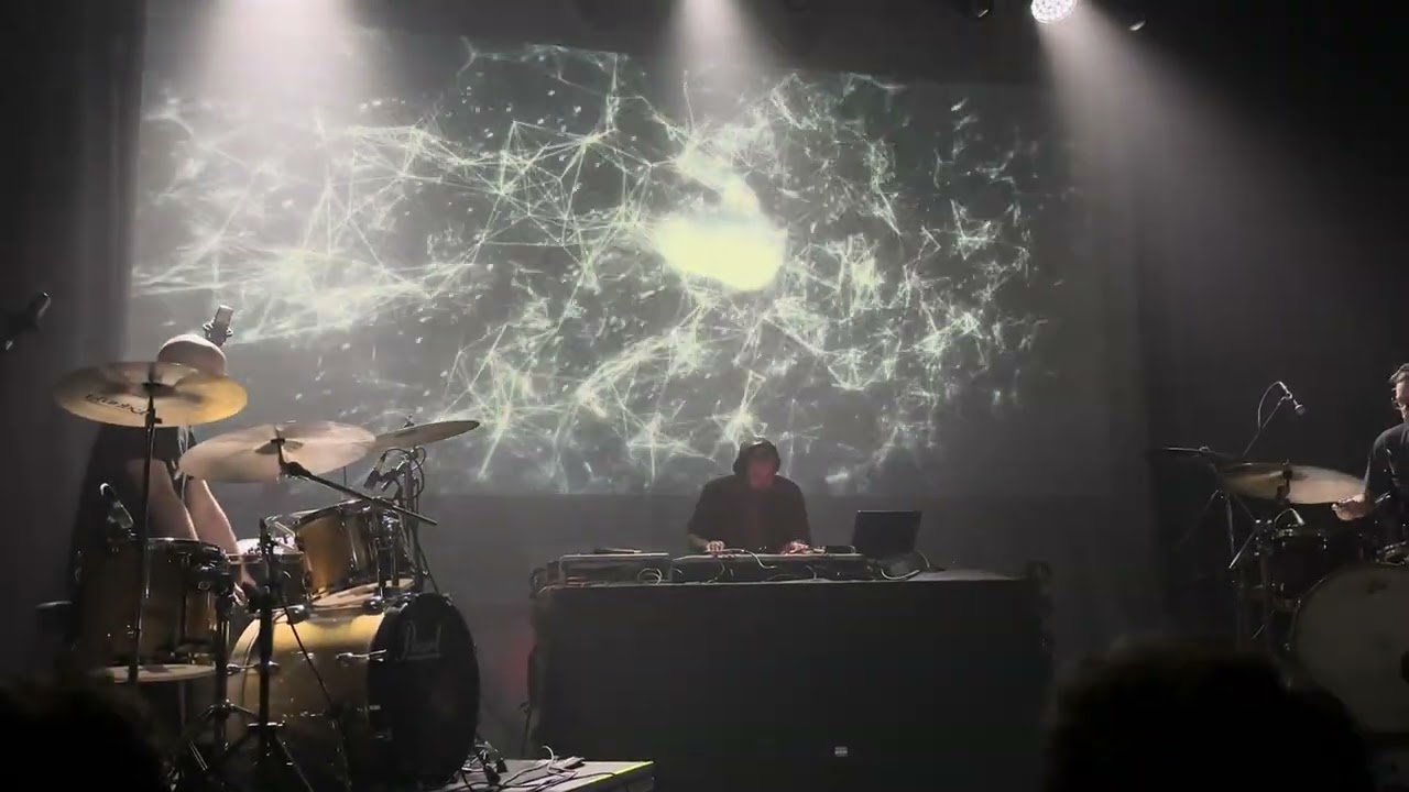 Hidden Orchestra - Welcome to Towers (Remix) & Skylarks  (Live @ NIEBO, 02.12.2024, Warsaw)
