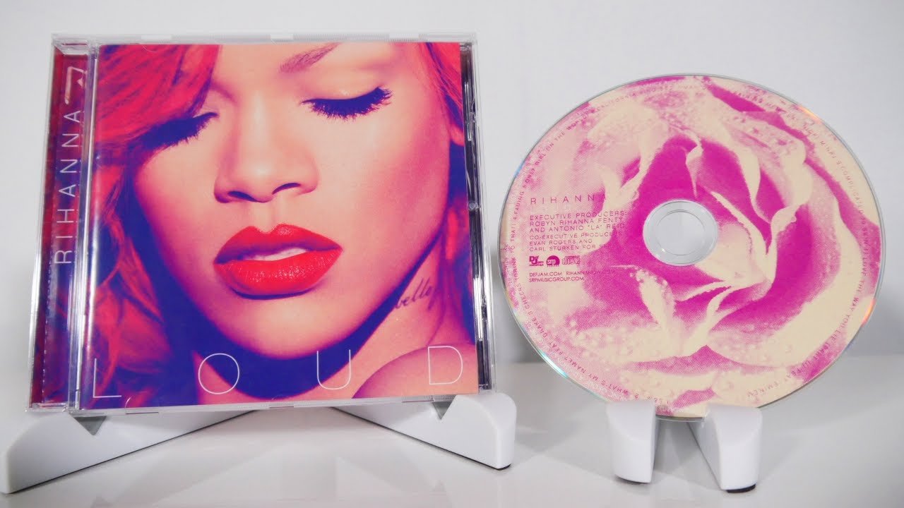 Rihanna - Loud CD Unboxing
