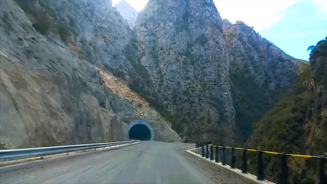 فيديو من عين المكان: شاهدو كيف أصبح الطريق المزدوج العالمي عبر جسور و انفاق خراطة