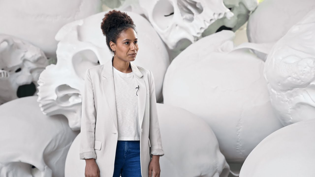 Exposition Ron Mueck | Interview Aby Gaye, chargée de projet artistique