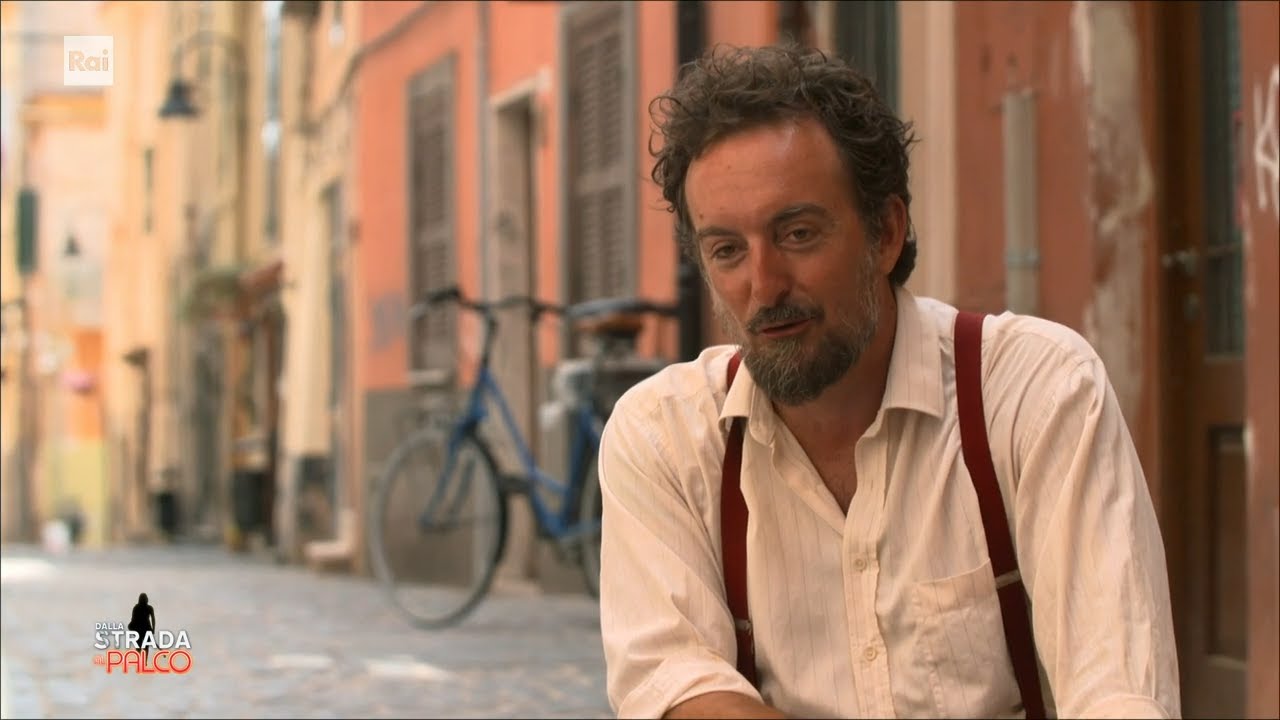 La Storia di #Monsieur David - Dalla strada al palco 05/07/2022