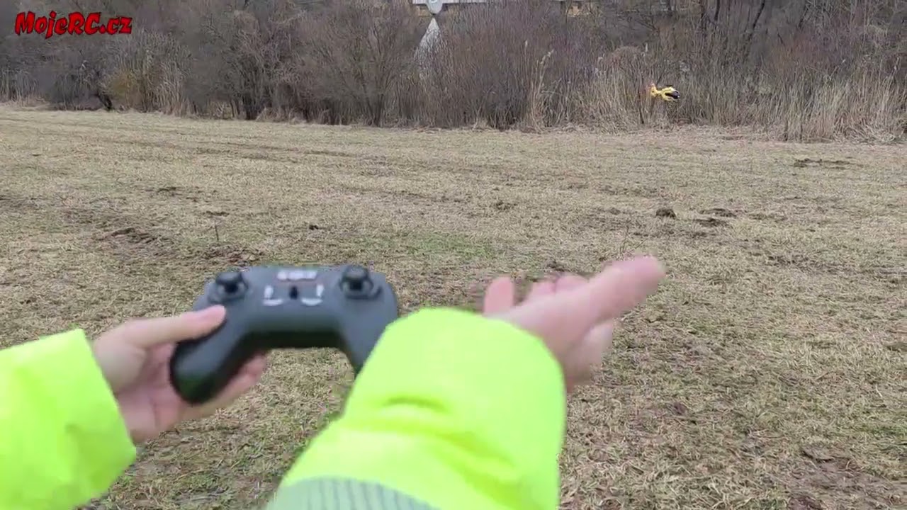 RC vrtuln&iacute;k MODSTER EC-135 PRO &Ouml;AMTC. Prvn&iacute; venkovn&iacute; let.