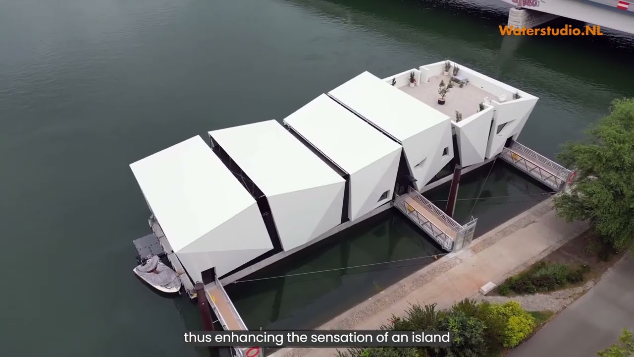 Floating Theater Lyon by Waterstudio