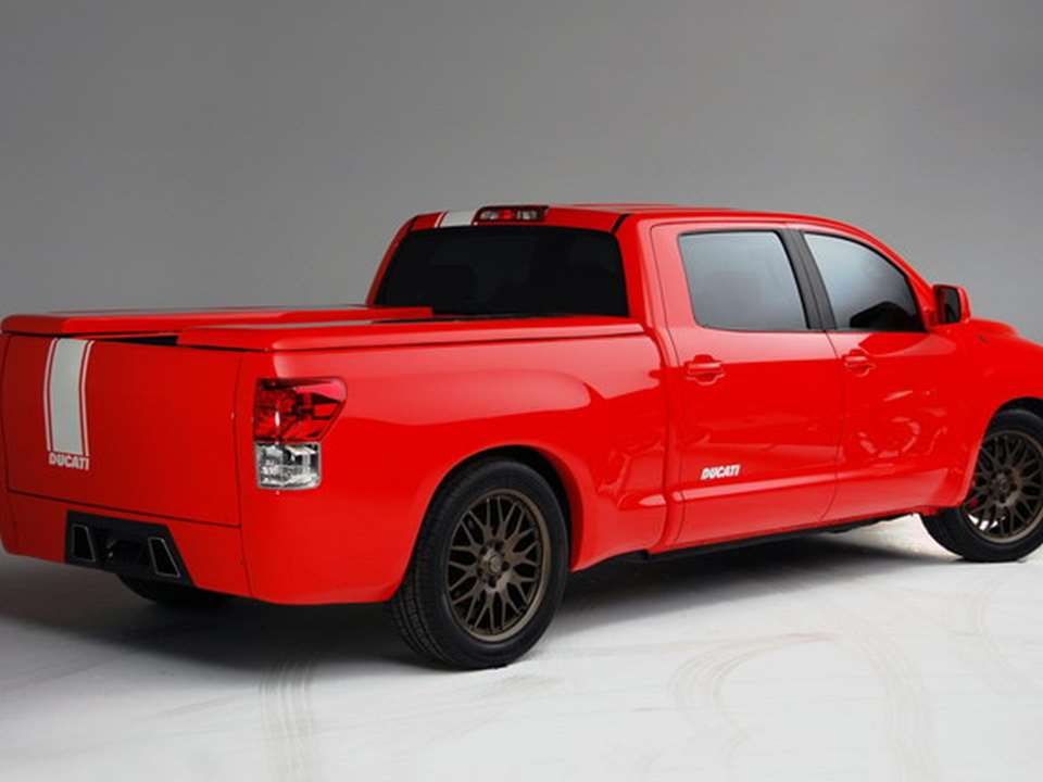 #2859. Toyota tundra ducati transporter 2008 (Prototype Car)