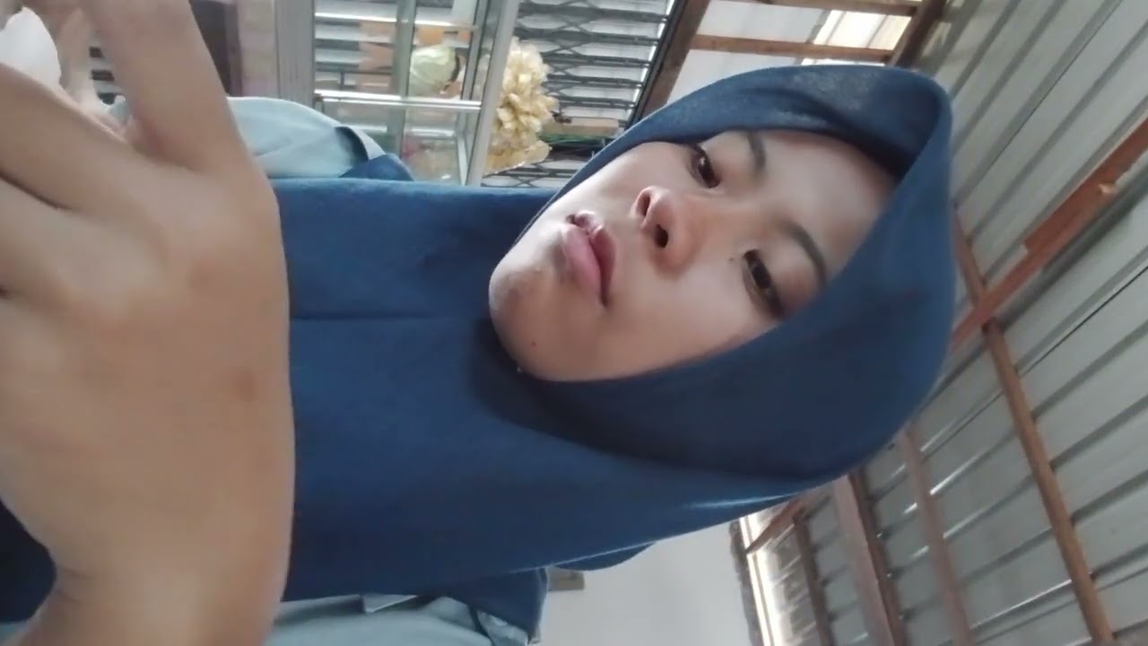 bangun pukul 07.30 berangkat pukul 08.00 on rabu 
