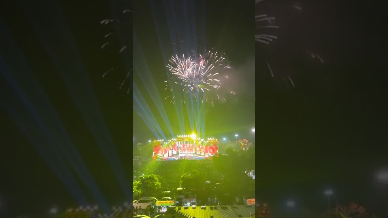 Màn pháo hoa thật đẹp 