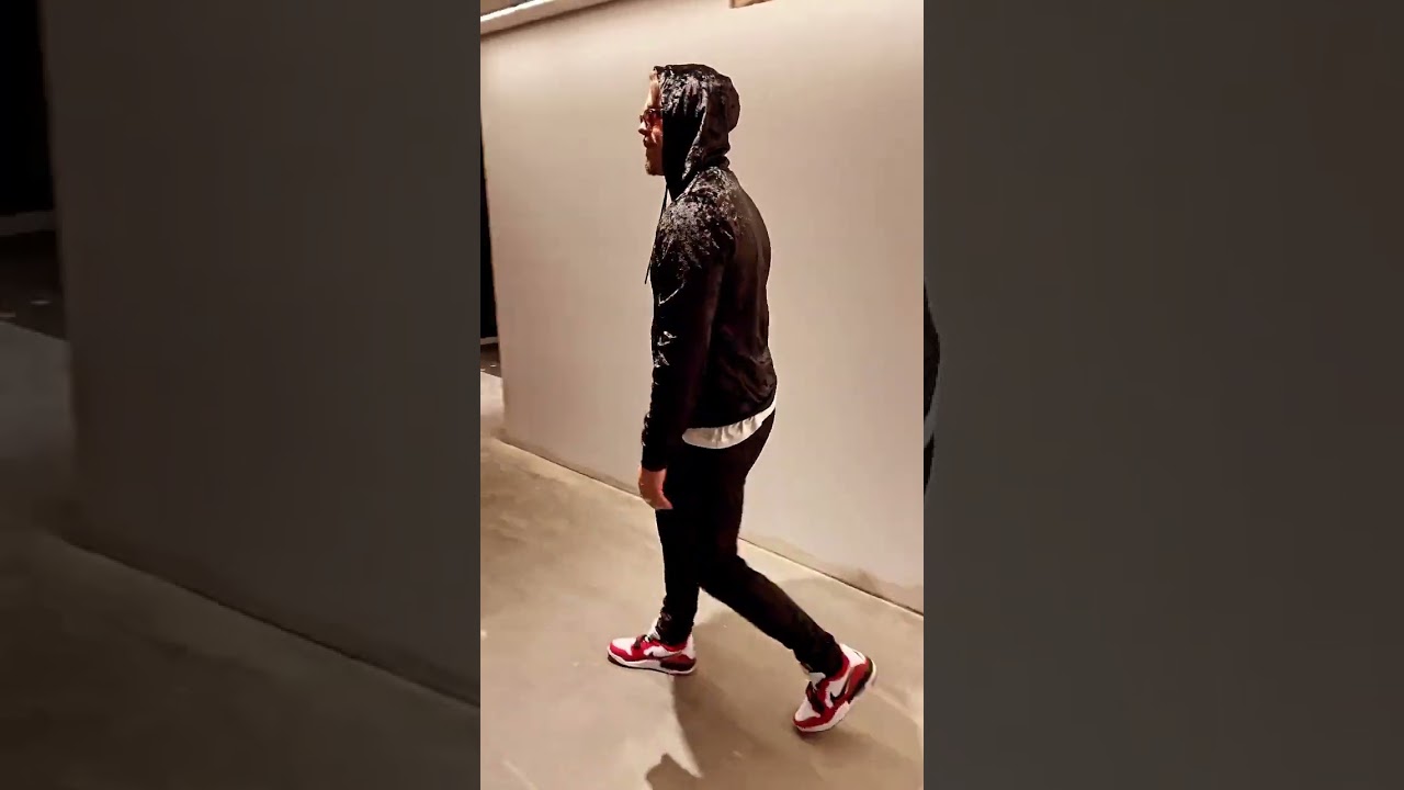 Velour Tracksuit mans male 3