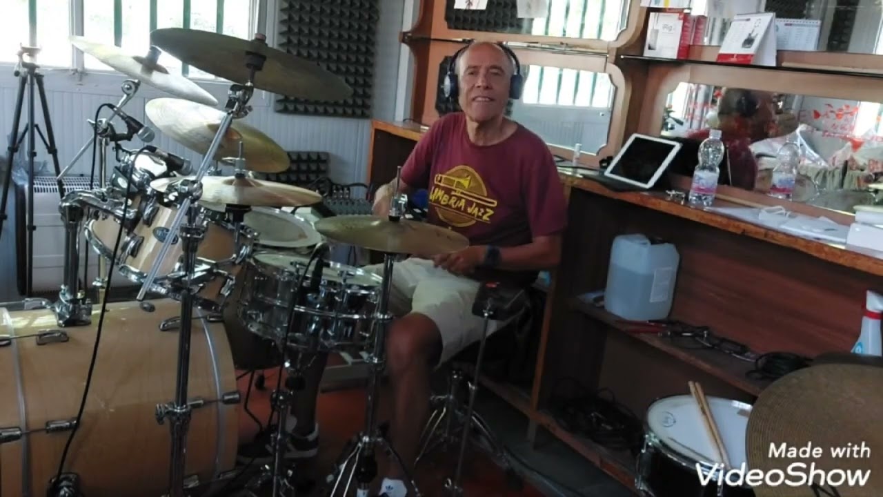 Tullio De Piscopo - Andamento Lento Drum Cover By Mauro il batterista del Trasimeno