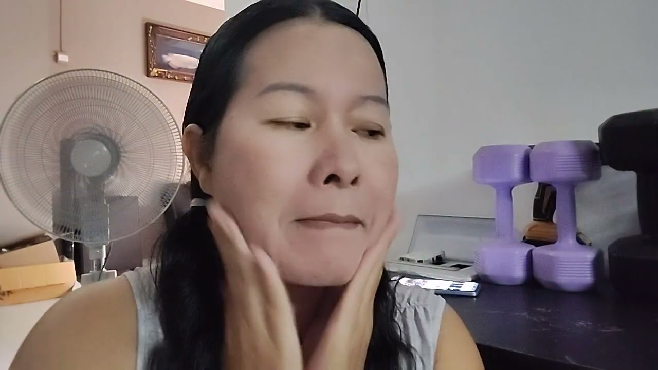 #วันนี้แต่งหน้าทาครีมมัดผมทรงใหม่นั่งฟังข่าวไปด้วยกันจ้า