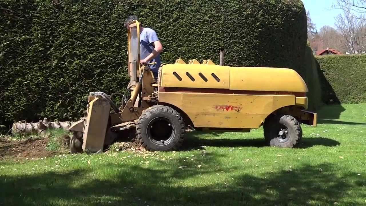 Wurzelstock entfernen mit Stubbenfräse Rayco RG50