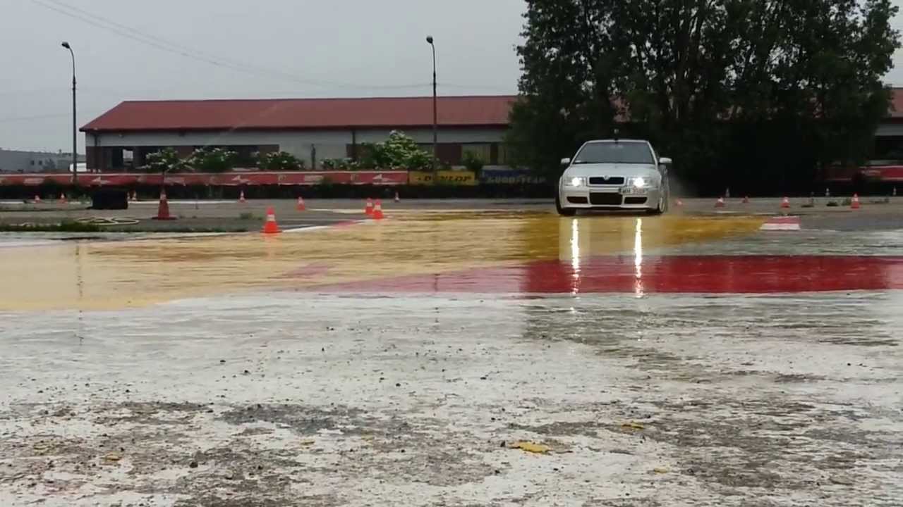 R-PERFORMANCE - OCTAVIA 3.2V6 BITURBO ON WET