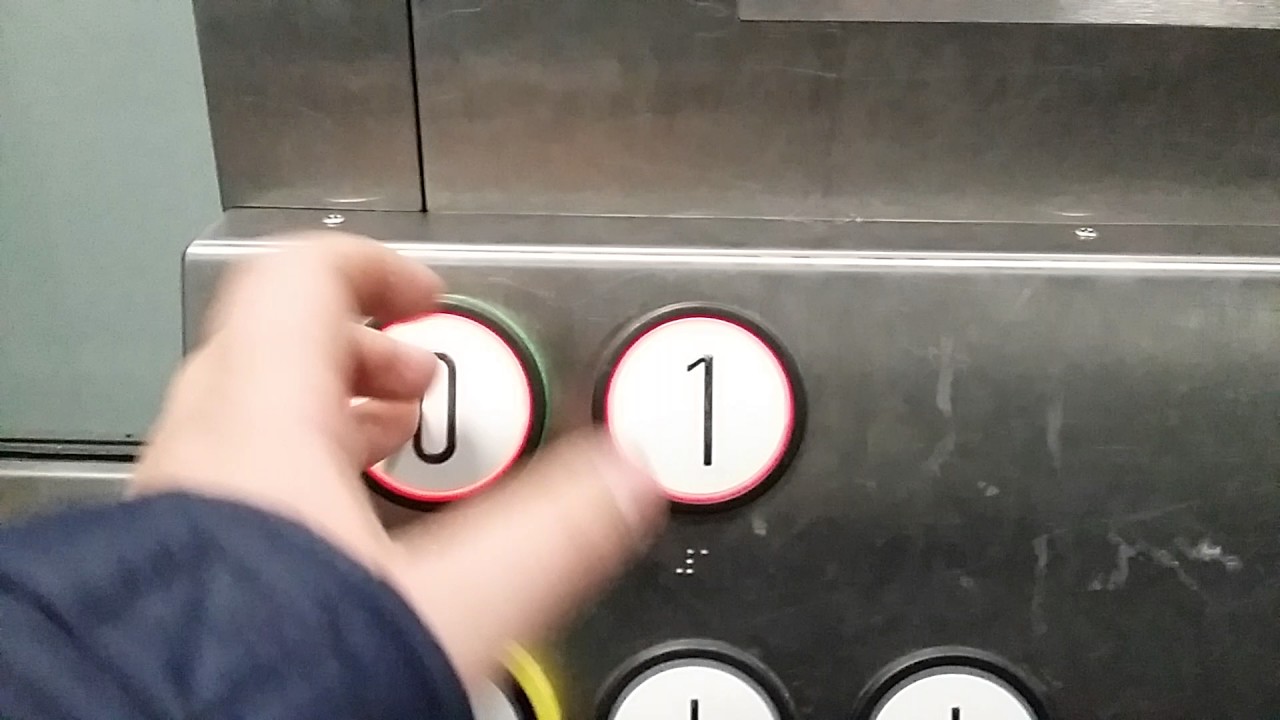 Schindler Aufzug S-Bhf. Dresden Bischofsplatz