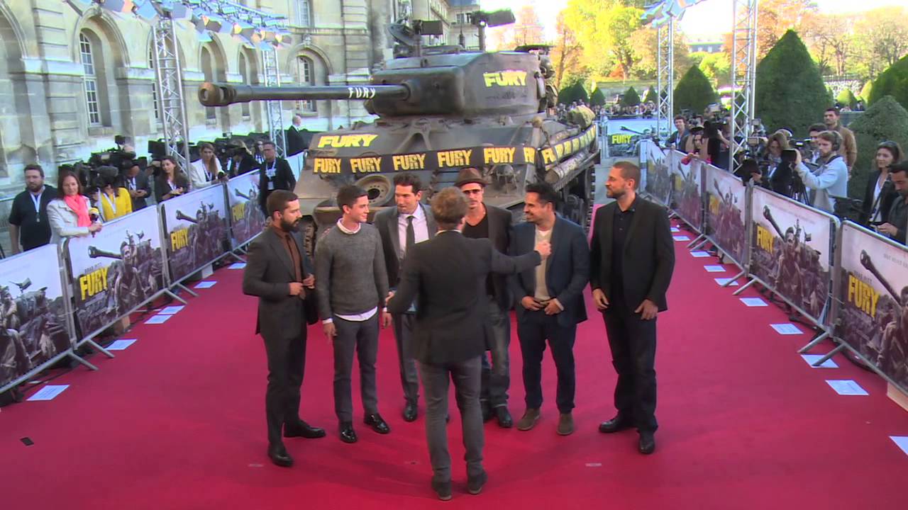 Актеры фильма &laquo;Ярость&raquo; прибывают на премьеру в Париже