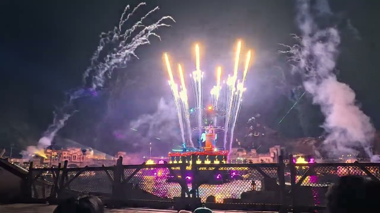 迪士尼海洋夜間表演:堅信!~夢想之海