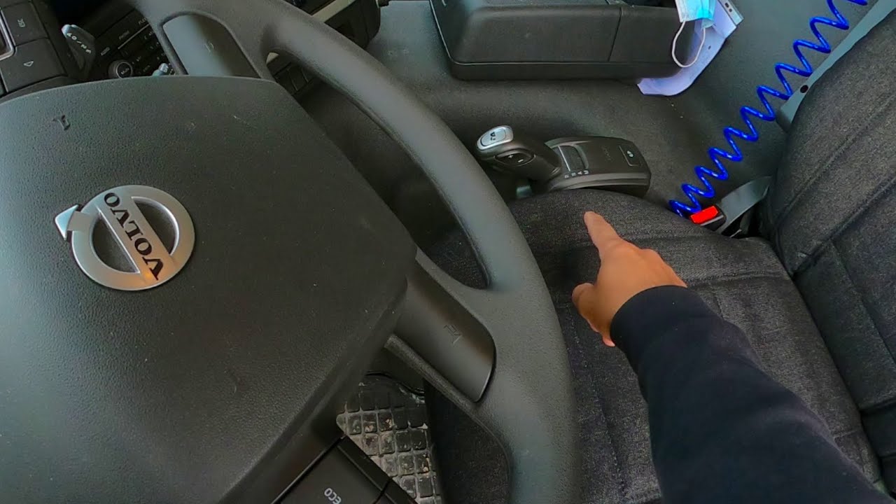 محترف شاحنة ميكانيكية...أول مرة نسوق شاحنة أوتوماتيكية‼️volvo FM
