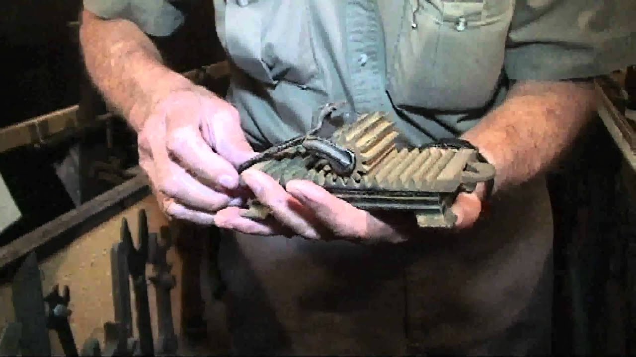 Machines - Antiques - Inventions - Hand Tools - Arrow Heads