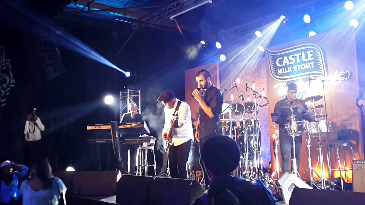 Carlo Jooste on Castle Milkstout tour 2014 performing with Mi Casa