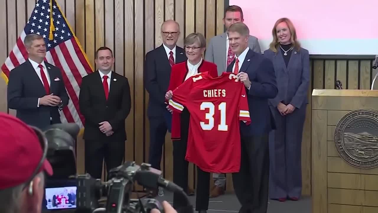 CONVERSATIONS: Wyandotte County/KCK mayor wants conditions for Chiefs deal