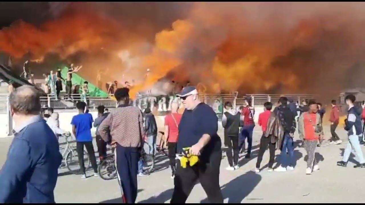 TIFOSI CASABLANCA PRIMA PROVOCANO POI SCAPPANO DAGLI ULTRAS DEL MODENA